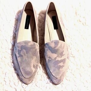 Stunning!  SANCTUARY ⚜️  Suede Camo Print Design Loafer  10M Gorgeous!